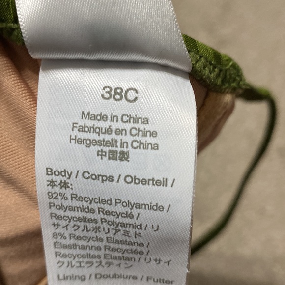 J. Crew Green Ribbed Unlined Wired Swim Bikini Top Size 38 C - Picture 4 of 4